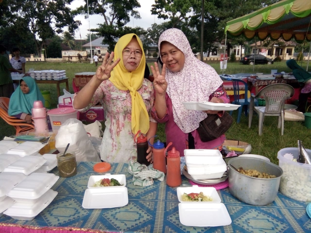 Pedagang Kaki Lima Lamtim Berharap Arinal-Nunik Jadi Pimpin Lampung Agar Lebih Maju