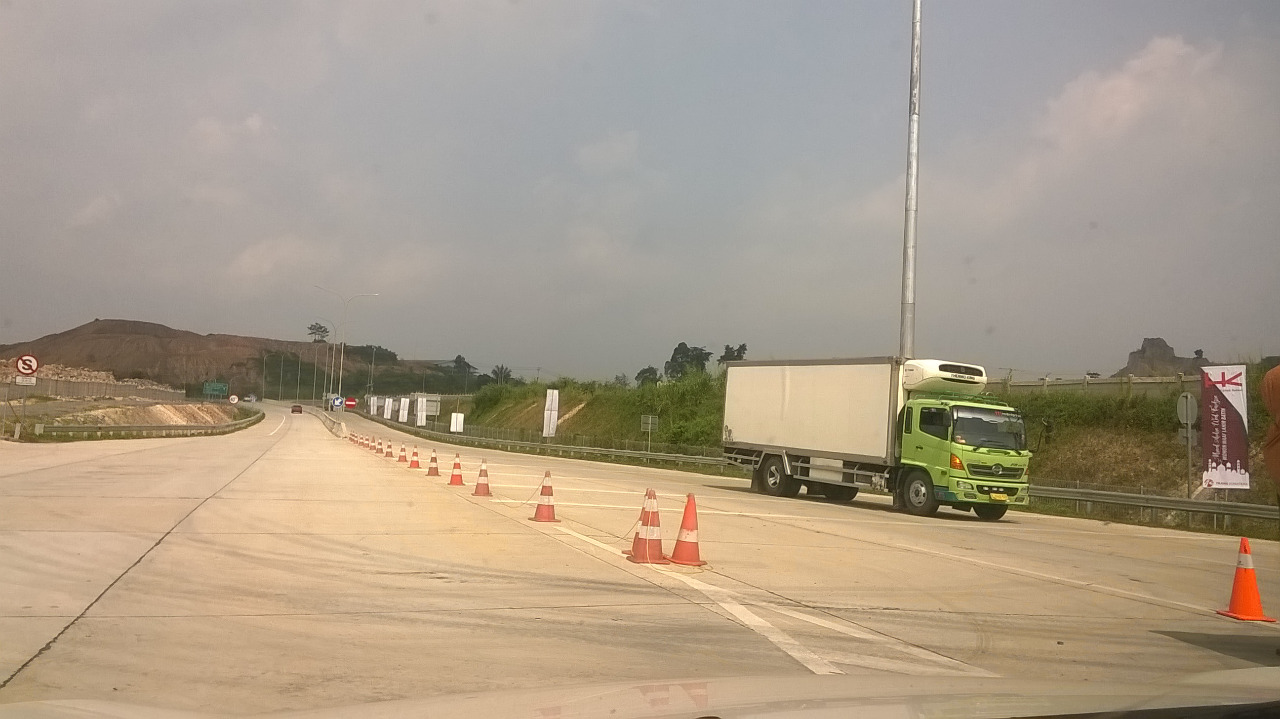 Yang Bangun Tol Lampung Bukan Ridho?