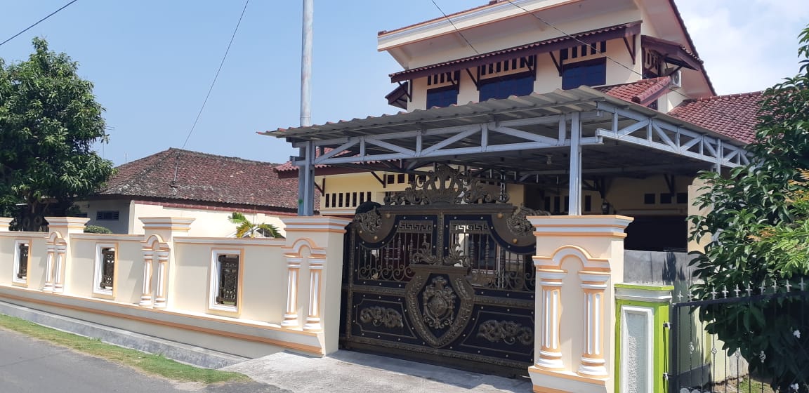 KPK Geledah Rumah Orang Kepercayaan Zainudin Hasan, Caleg PAN Rusman Efendi