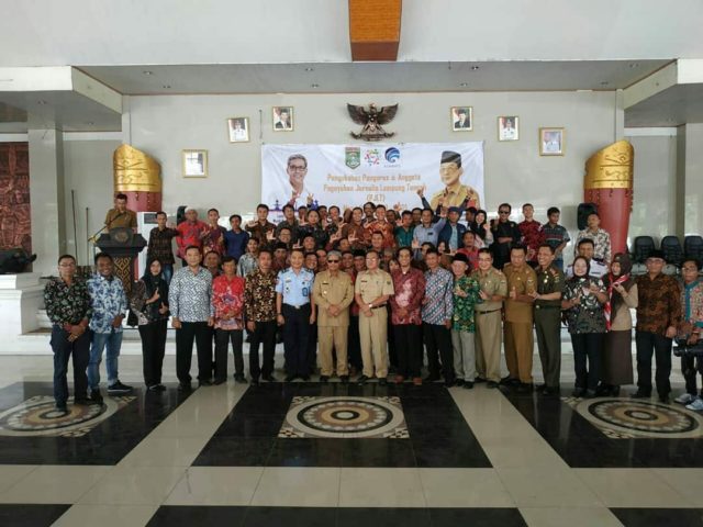 Wabup Lamteng Minta Insan Pers Bekerja Sesuai Dengan KEJ