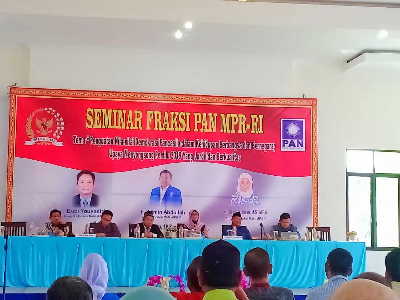 Pelantun ‘Tenda Biru’ Berikan Materi Seminar Empat Pilar Kebangsaan