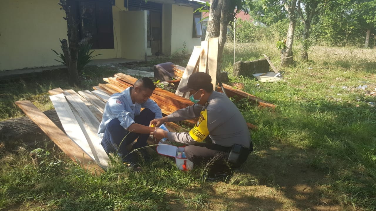 Bhabinkamtibmas Polres Lampung Utara Gelar Bakti Kesehatan di Desa Binaan