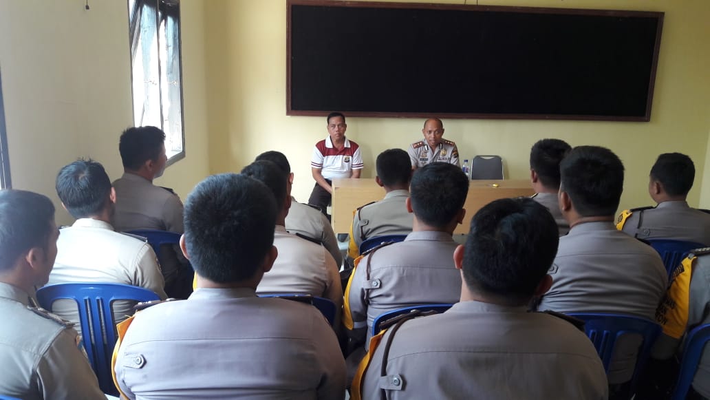 Kumpulkan Bhabinkamtibmas, Kapolres Pesawaran Jalin Komunikasi 3 Pilar Kamtibmas Tingkat Desa