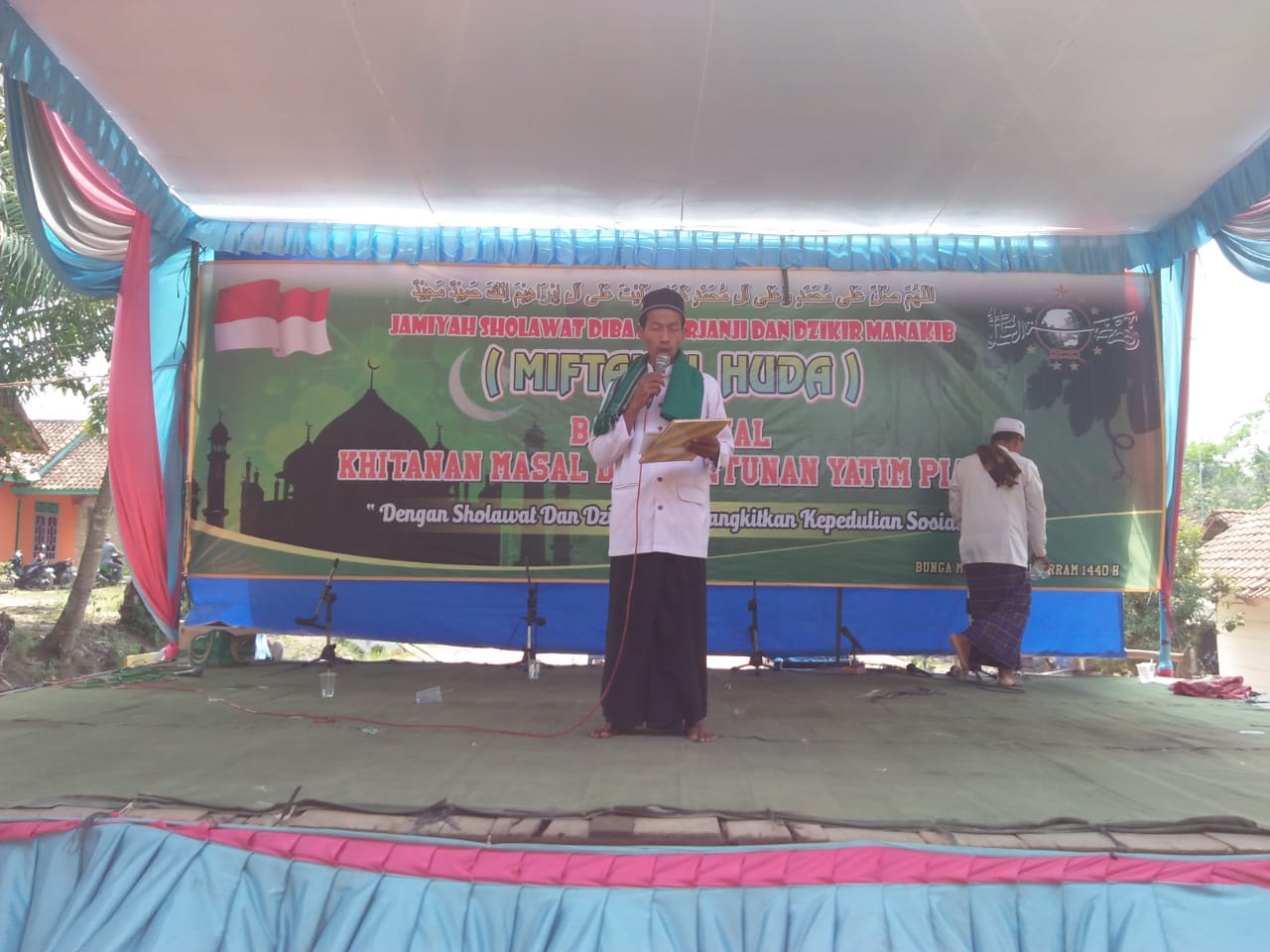 Pengajian Akbar Desa Sukamaju Dibanjiri Warga dan Jama’ah