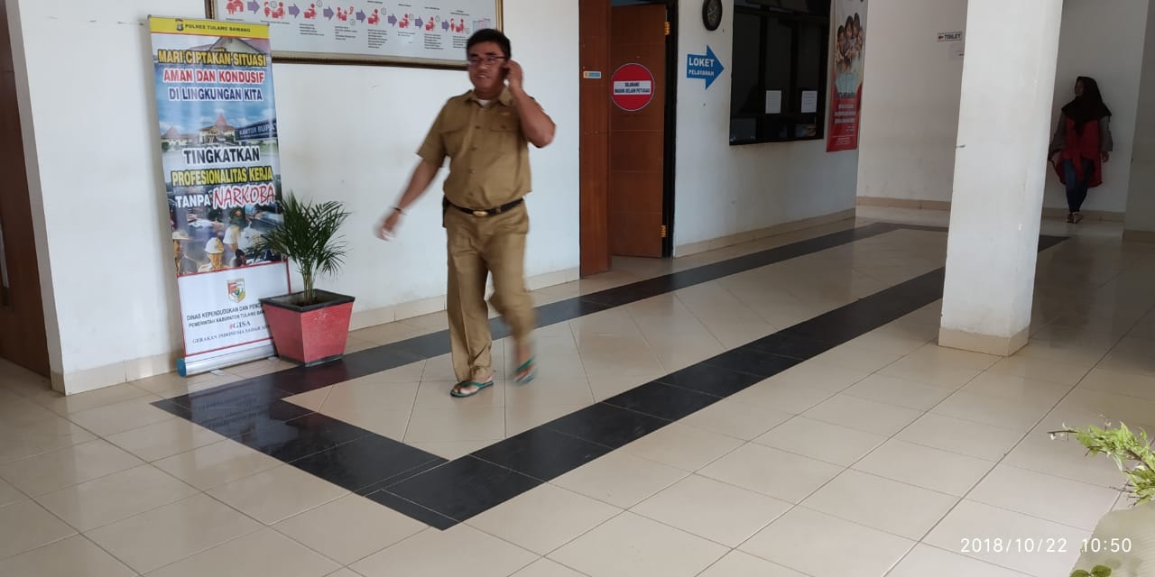 Tingkat Kedisiplinan Pegawai Negri Catatan Sipil Kab. Tulang Bawang Barat Diduga Rendah