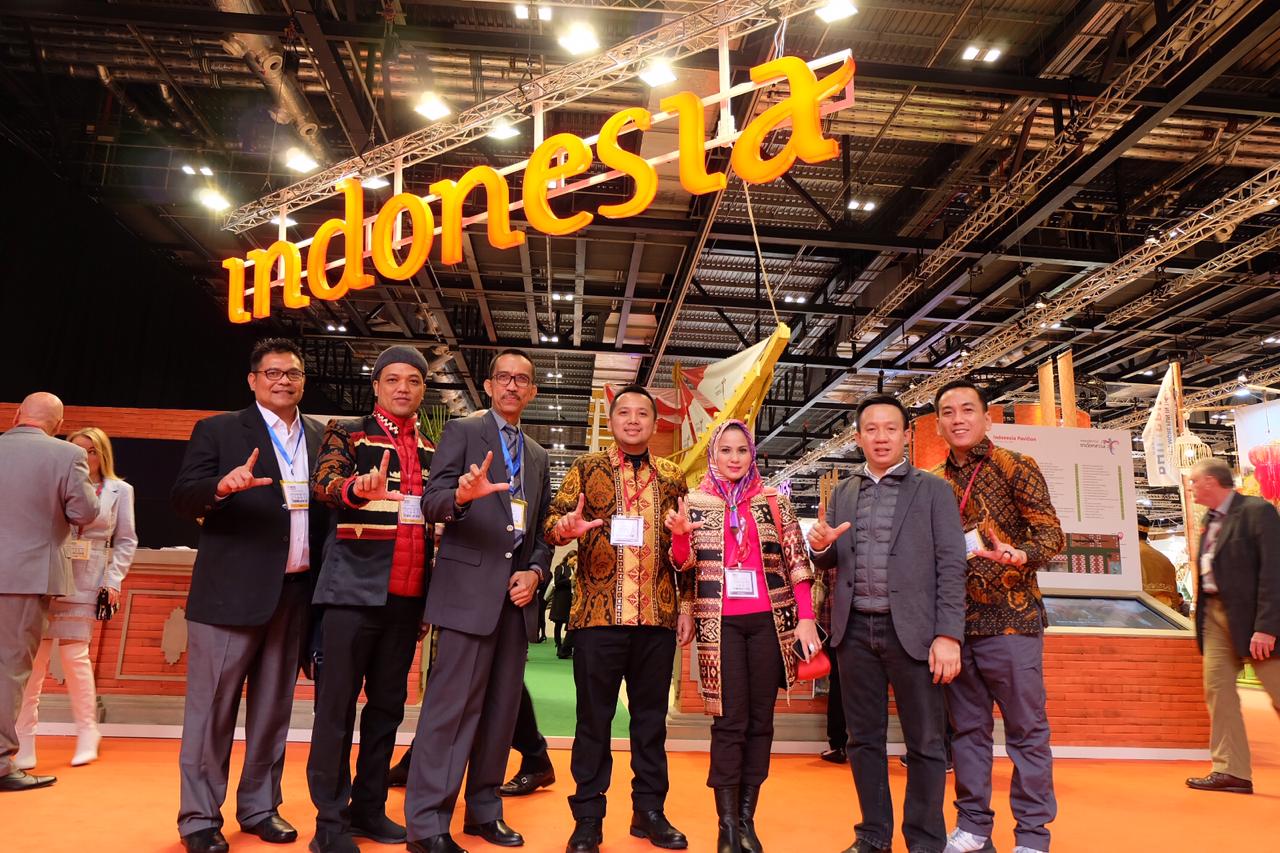 Gubernur Ridho dan Ibu Yustin Hadiri Ajang Pariwisata Bergengsi WTM London 2018