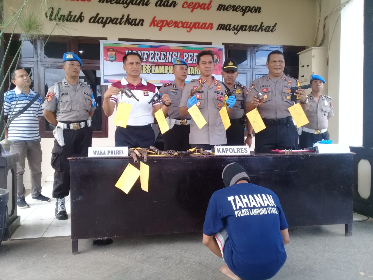 Operasi Waspada Polres Lampura Terima 14 Senpi Ilegal dan Ungkap Satu Target Operasi Perkara dan Satu Target Pelaku