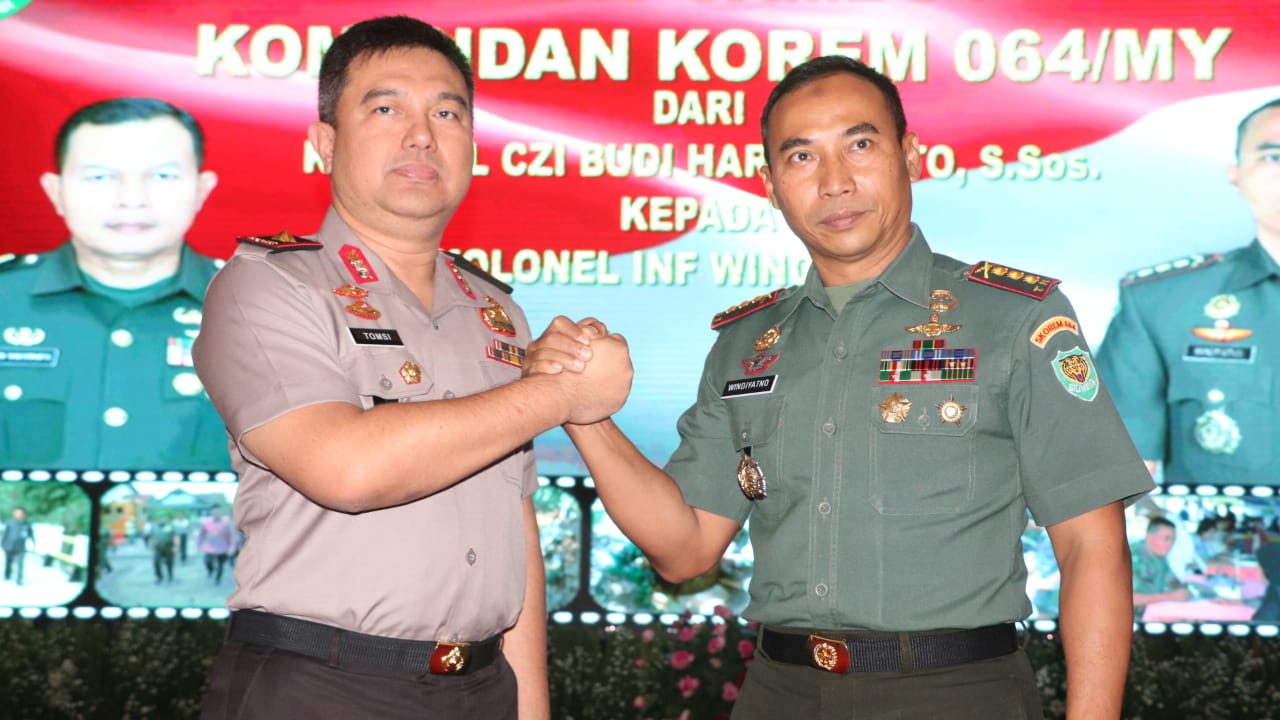 Kapolda Banten, Hadiri Acara Pisah Sambut Danrem 064 Maulana Yusuf