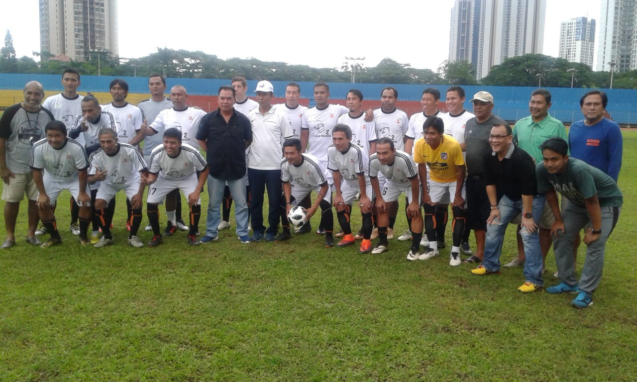 Jelang Turnamen Alex Noerdin Cup, Timnas All Star Lakukan Uji Coba Lawan All Star Jaktim FC