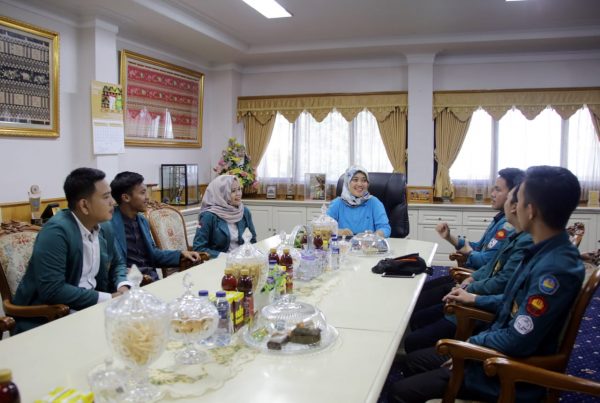 Wagub Nunik dorong Mahasiswa Aktif Berorganisasi