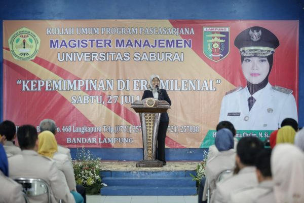 Wagub Nunik Beri Kuliah Umum Mahasiswa Pascasarjana Universitas Saburai