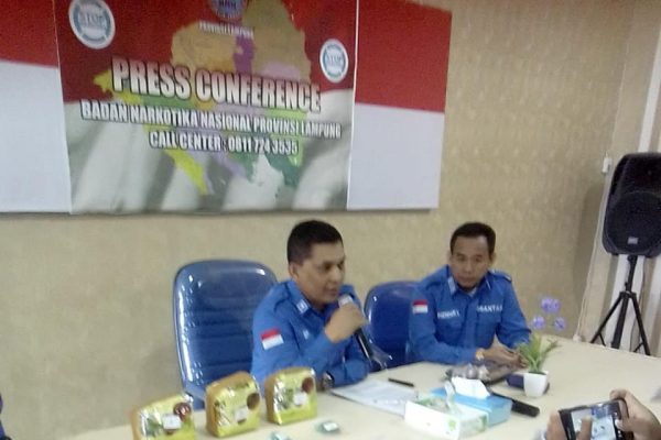 BNN Lampung Ringkus Tiga Pengedar Jaringan Pengendalinya Ada di Lapas BB 3 Kilo Sabu 12 Ribu Butir Inek
