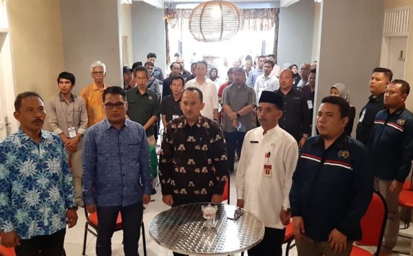 Tingkatkan Profesional Wartawan, PWI Banten Gelar Seminar KLW Dan UKW