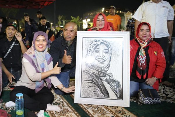 Nunik Siap Bergandengan Tangan Dengan Seniman Lampung Peduli Wujudkan Kepedulian Sosial