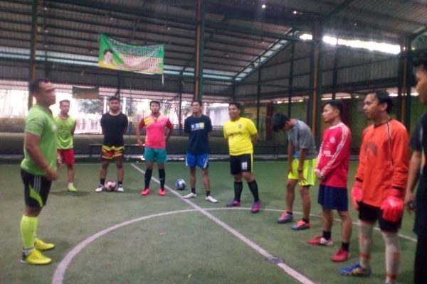 Jalin Persahabatan, Tim Futsal Humas Latih Tanding Dengan Awak Media