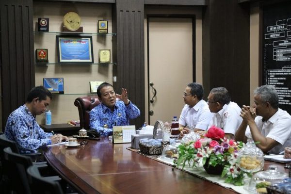 Arinal Dorong PTPN VII Kembangkan Komoditas Kopi di Lampung
