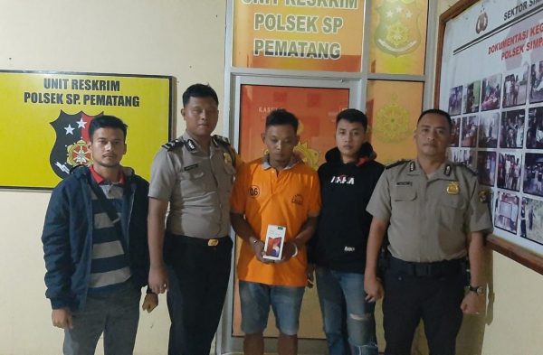 Pencuri Handphone Modus Membeli Es dan Dugan Dibekuk Polsek Simpang Pematang