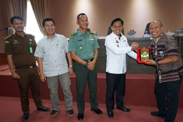 Pemkab Banyumas Belajar Penanganan Konflik Sosial di Lamsel