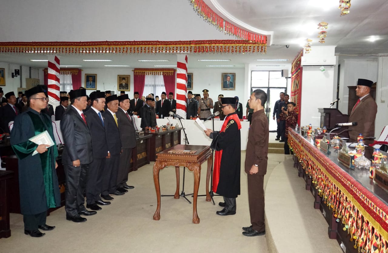 Empat Pimpinan DPRD Lampung Selatan Resmi Dilantik