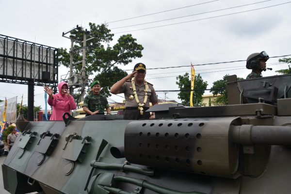Apel Bersama TNI-POLRI Dalam Rangka Menghantar Tugas Kabaharkam Polri dan Penyambutan kapolda Sumsel