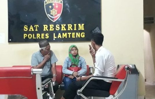 Istri Minta Keadilan, “Suami Saya yang Dikeroyok, Suami yang Ditahan”