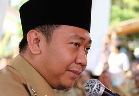 Lidah Agung Lebih “Pahit” dari Mustafa
