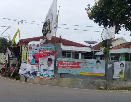 Masa Tenang APK Masih Marak di Bandar Lampung, Bawaslu Kota Cuek?