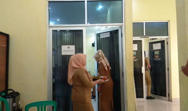 Pemkab Pesisir Barat Bahas Percepatan Pembangunan Kantor Bupati