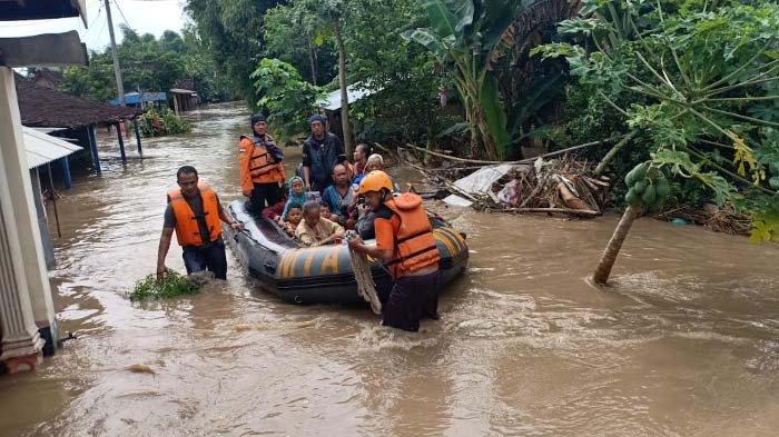Tujuh Kecamatan di Madiun Tergenang Banjir, 3000 Jiwa Lebih Mengungsi