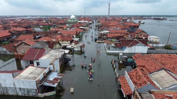 Kabupaten Pekalongan Masih Banjir Hampir 2000 Jiwa Mengungsi
