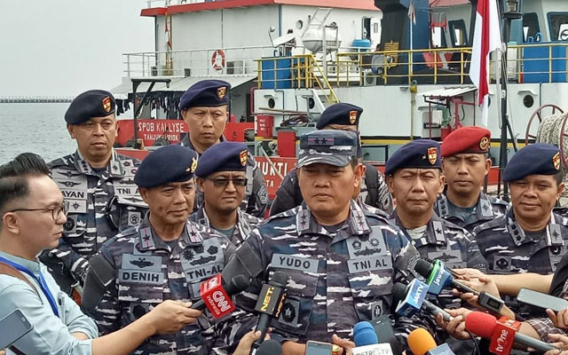 Dua Kapal Muat 800 Ton BBM Ilegal Di Proses Koarmada TNI-AL