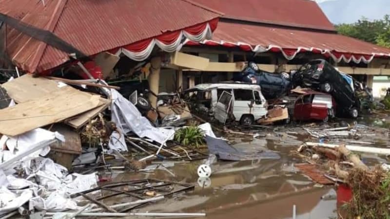 Kantor Ditlantas Polda Sulteng Hancur Akibat Gempa dan Tsunami