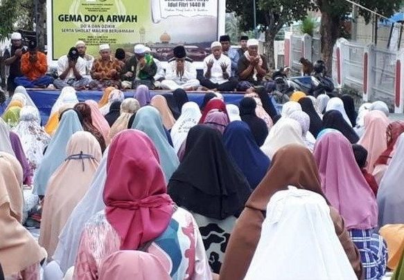 Habib Rotan Pimpin Zikir dan Doa Bersama Idulfitri Untuk Korban Gempa Palu-Donggala