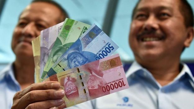 Nilai Tukar Rupiah Terhadap Dolar Kini Tembus Rp14.000