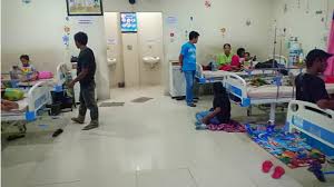 Puluhan Pengungsi Gempa dan Tsunami Palu Keracunanan Makanan