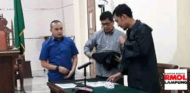 Mayorias Anggota DPRD Lamsel Juga Dapat Jatah Suap Proyek