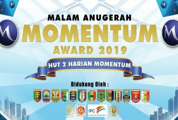 HUT ke 2 Harian Momentum Beri Gelar Malam Anugrah