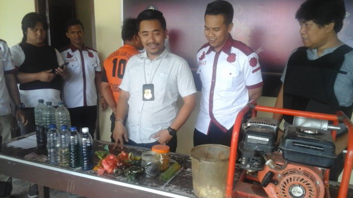 Polres Lampung Tengah Tangkap Pengoplos BBM Minyak Mentah Jadi Pertalite