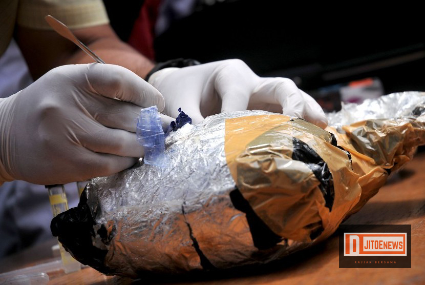 Ditresnakoba Polda Riau Amankan 25 Kg Sabu dan 50 Ribu Butir Ekstasi