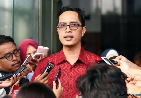 Urai Mahar Politik PKB KPK Periksa Tiga Ketua Dewan Syuro, KH Muhlas Mangkir