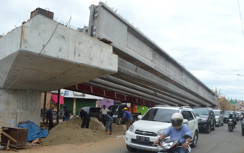 Komisi III âTumpulâ Bahas Soal Pembangunan Flyover