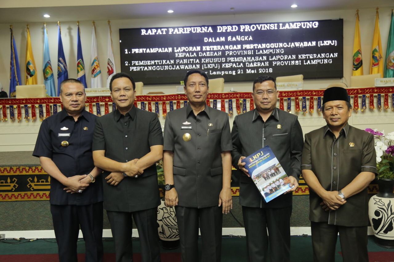 Pjs. Gubernur Didik Sampaikan LKPJ Tahun 2017