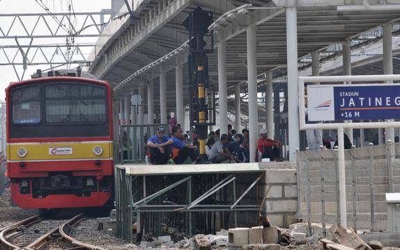 Banjir Jakarta Surut, Sistem Ganjil Genap Kembali Diberlakukan, KLR Sudah Beroperasi