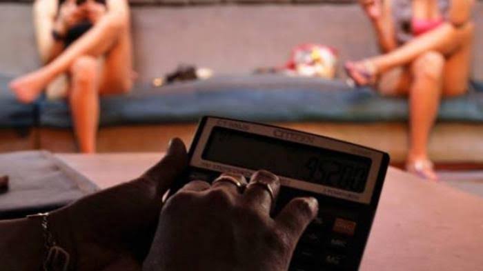 Tersangka Mucikari Prostitusi Online Diamankan Polisi