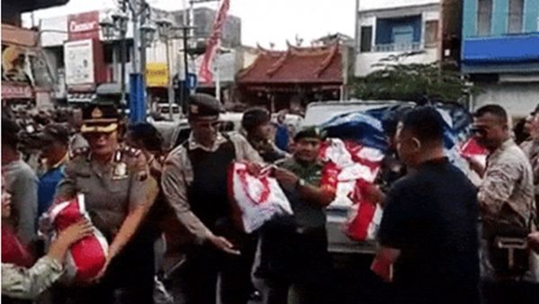 Polda Jateng “Buru” Penyebar Vidio Polisi Bagikan Sembako?