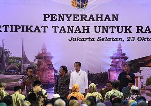 KPK Dan PPATK Diminta Bongkar Dana Kampanye Jokowi
