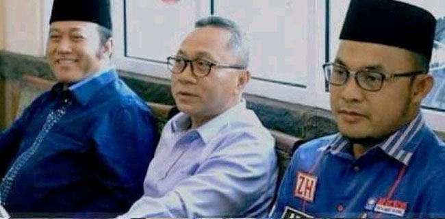 Ketua MPR RI Zulhas Antar Adiknya Pindah Ke Lapas Rajabasa