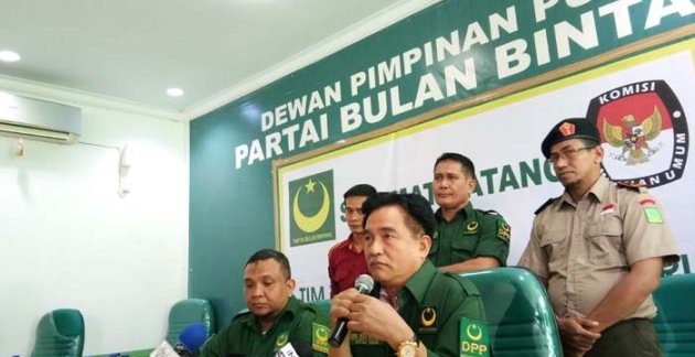 PBB Utus MS Kaban dan Afriansyah Noor Bertemu Habib Rizieq di Arab Saudi