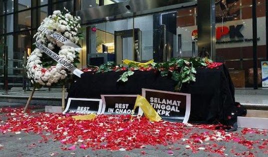 Mahasiswa Unpad Berikan Mosi Tidak Percaya pada Jokowi