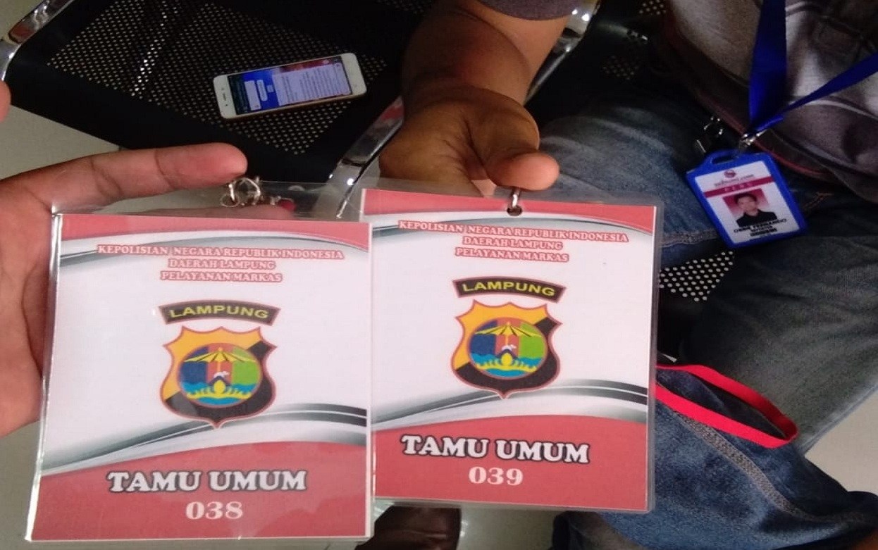 Pertama Kali, Petugas Pos Jaga Polda Lampung Diduga “Kasari” Dua Wartawan Saat Akan Liputan